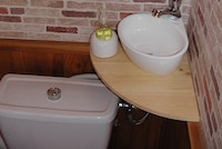 Wandmontage WiCi Mini kleines Handwaschbecken - Herr M (Frankreich - 53) - 3 auf 3